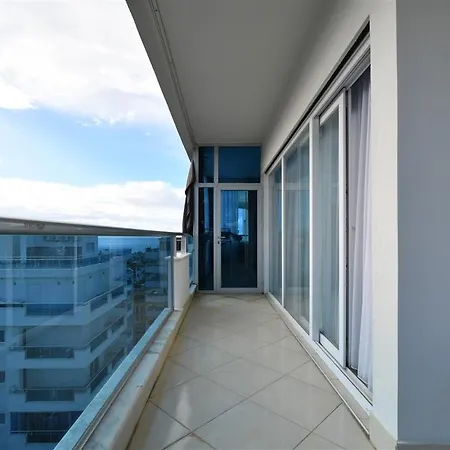 Yekta Atrium Two-room For Rent Just 350 Meters From The Sea In Mahmutlar, Comfortable Living By The Coast Апартаменты Алания